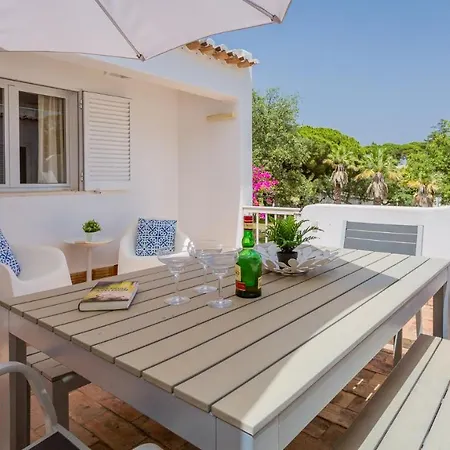 Sea 3bdr House W/ Patio By Lovelystay * アルブフェイラ