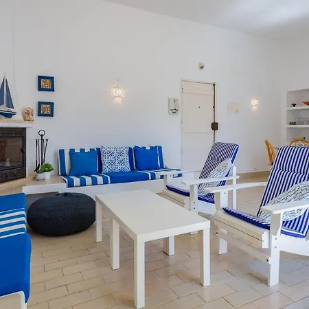 شقة Sea 3bdr House W/ Patio By Lovelystay *